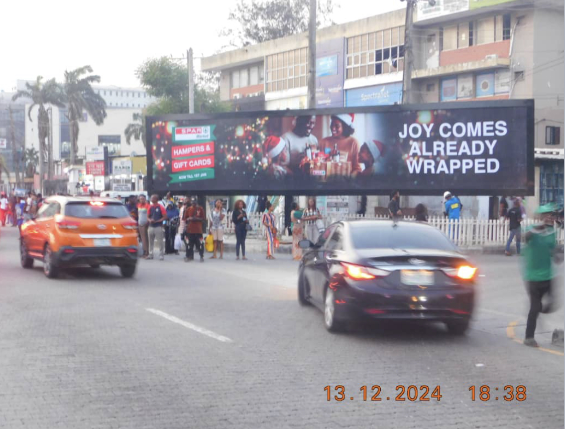 STAND-ALONE BILLBOARD at ADEOLA ODEKU, VICTORIA ISLAND LAGOS